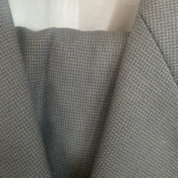 Black and Green Houndstooth Suit - Picture 3 of 3